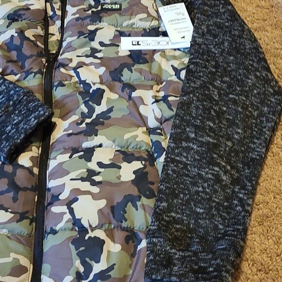 JOE'S Black zipper camo jacket great quality. - Picture 4 of 6